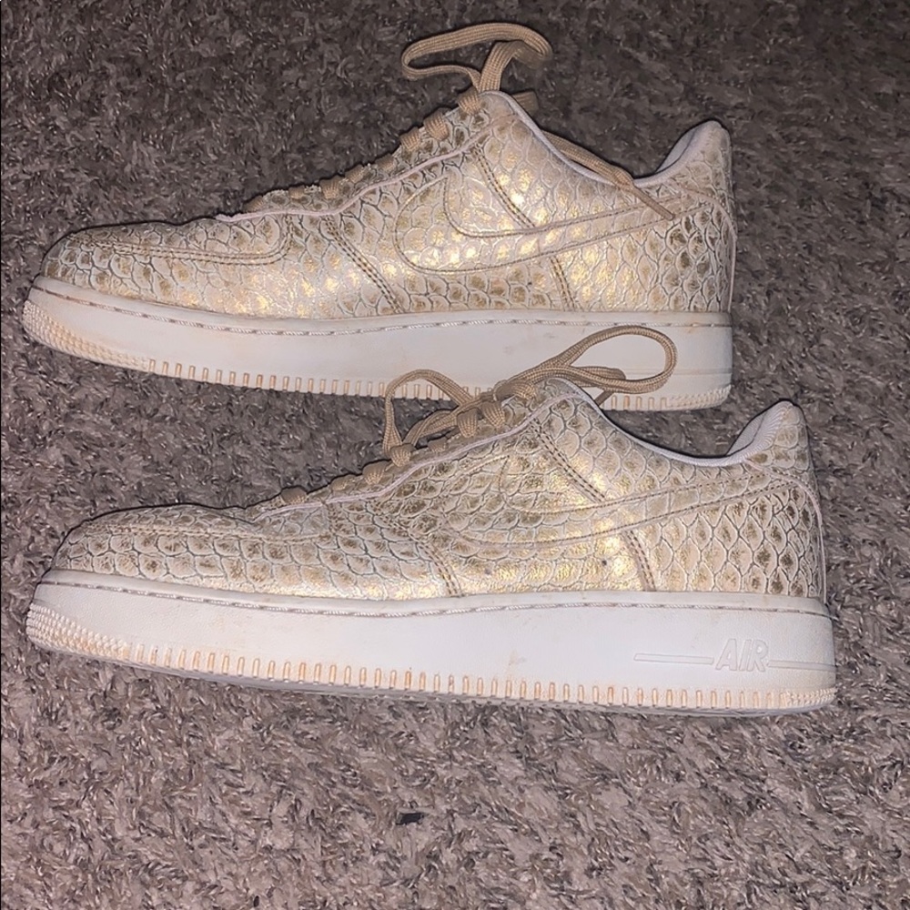 Nike Air Force 1
